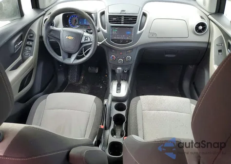 2016 Chevrolet Trax Ls z USA, uszkodzony, nr VIN KL7CJKSB4GB608684